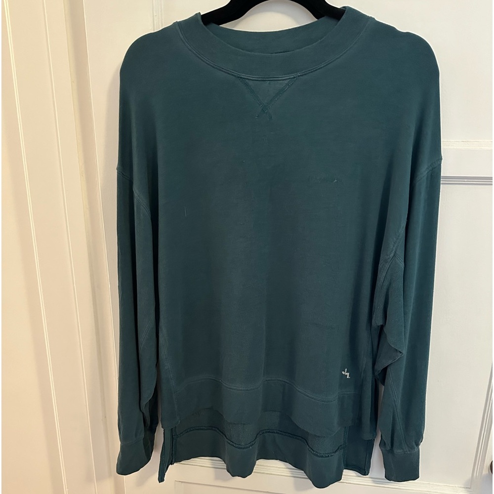 Joy lab long sleeve legging sweatshirt size XS, very light material, teal.